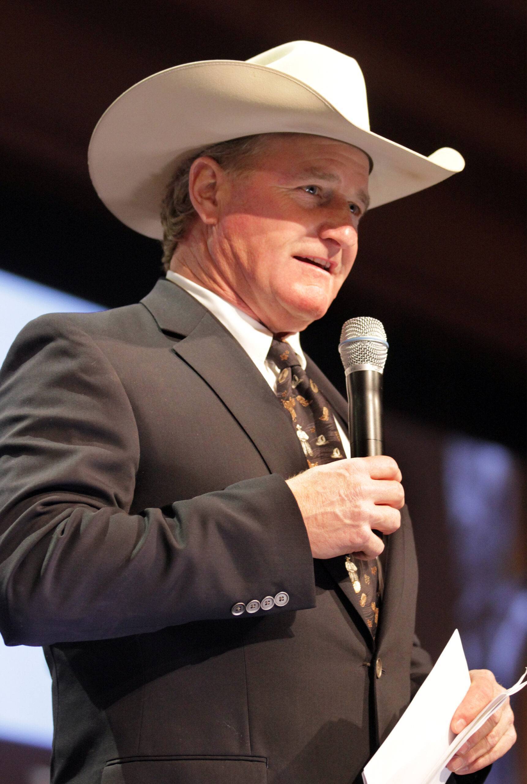 Knowles, Butch - ProRodeo Hall of Fame and Museum of the American Cowboy