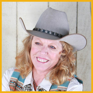 Rosser_Cindy_ProRodeoHallOfFame_Inductee